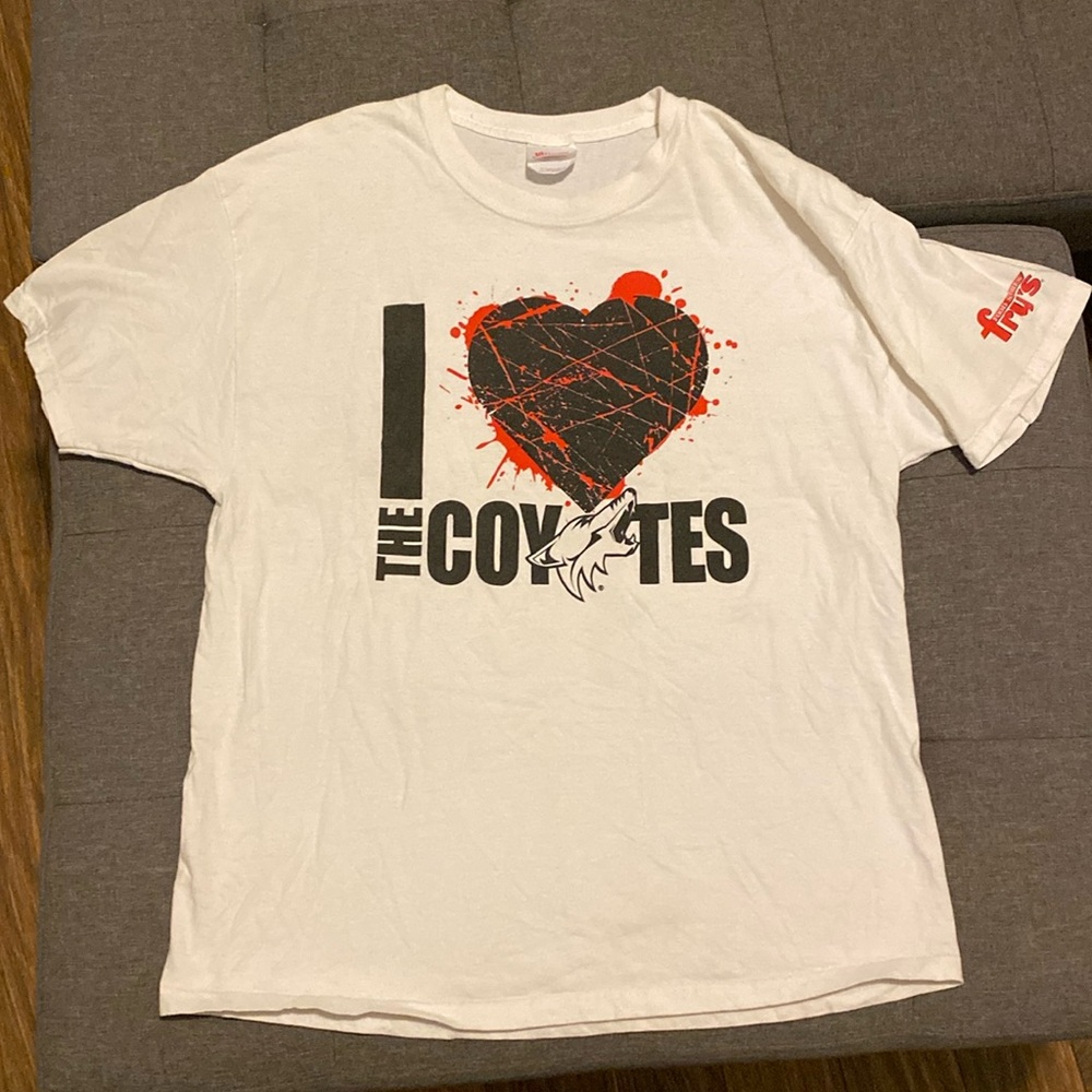 Phoenix / Arizona Coyotes Vintage NHL Hockey Short Sleeve T-Shirt Men’s Size XL